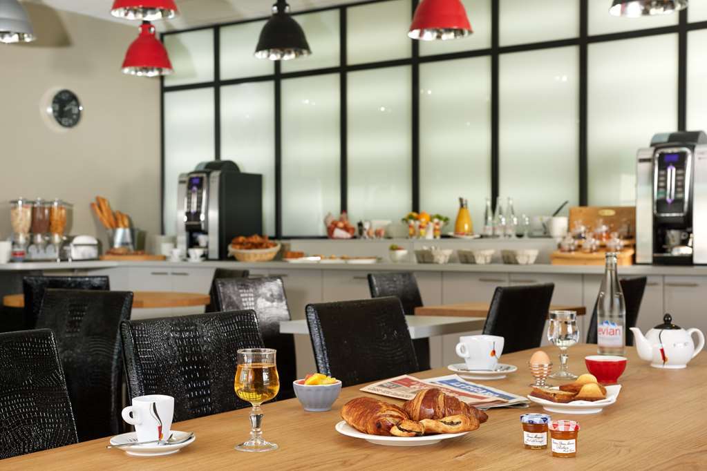 Kyriad Lyon Est Stadium Eurexpo Meyzieu Restaurant foto